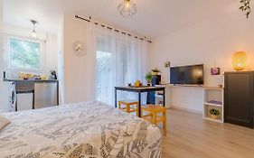 Les Muses - avec piscine, parking&jardin privé !